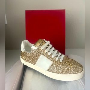 Valentino Garavani Sequin sneaker Size 35.5 equivalent to a U.S. 5.5